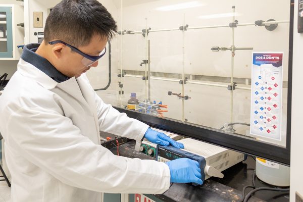Scientists have created a copper-tin film that greatly reduces the degradation rate of batteries